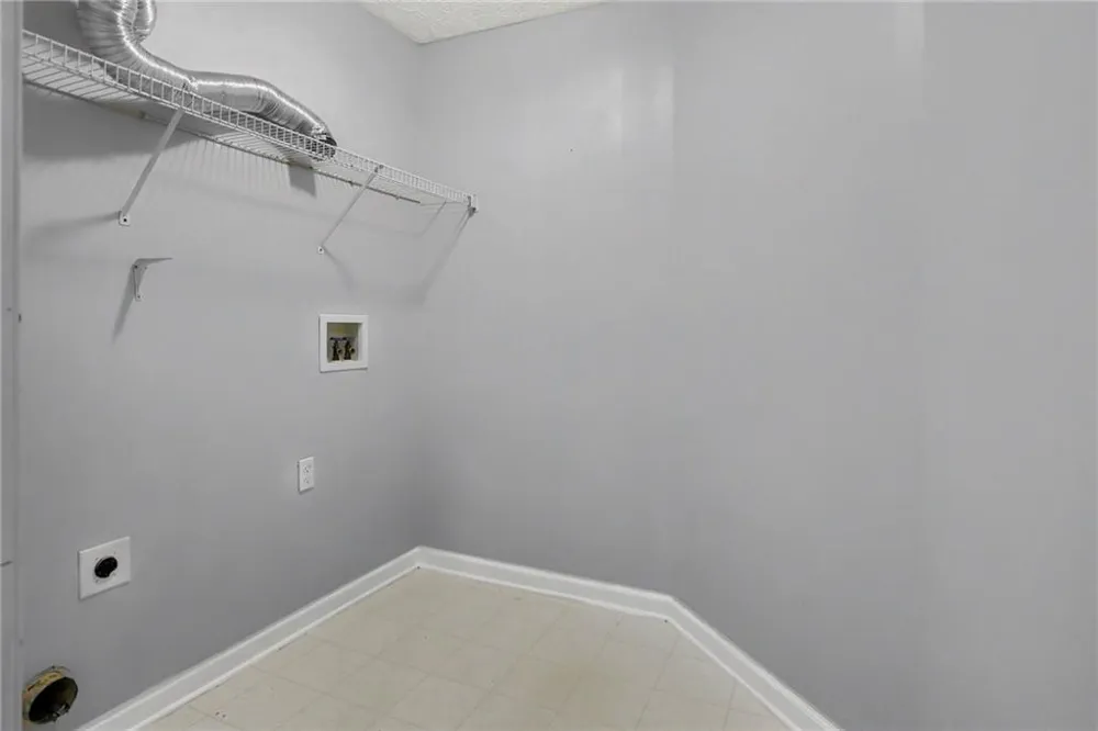 250 Dillion Drive Hampton, GA 30228