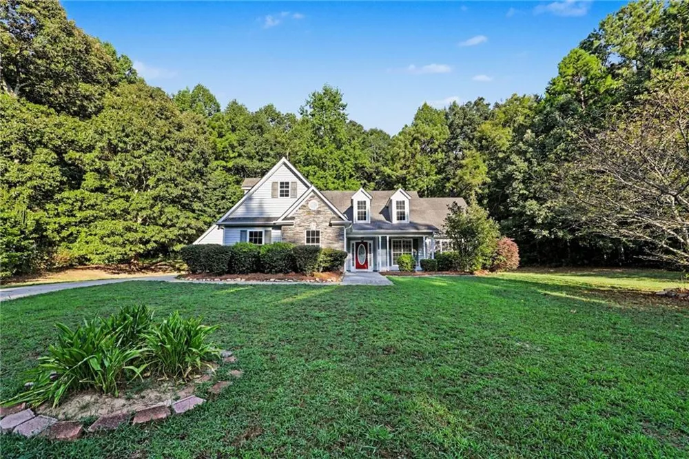 250 Dillion Drive Hampton, GA 30228