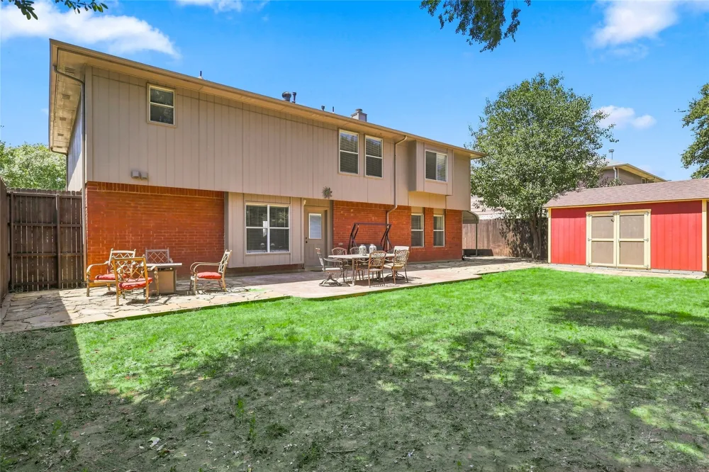 2701 Vistaview Drive Corinth, TX 76210