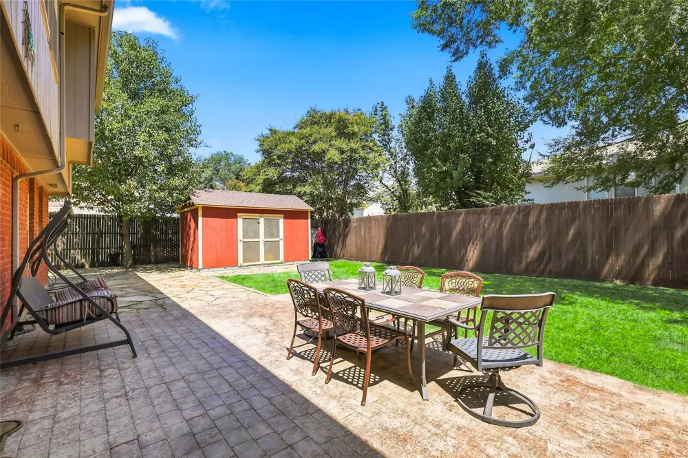 2701 Vistaview Drive Corinth, TX 76210