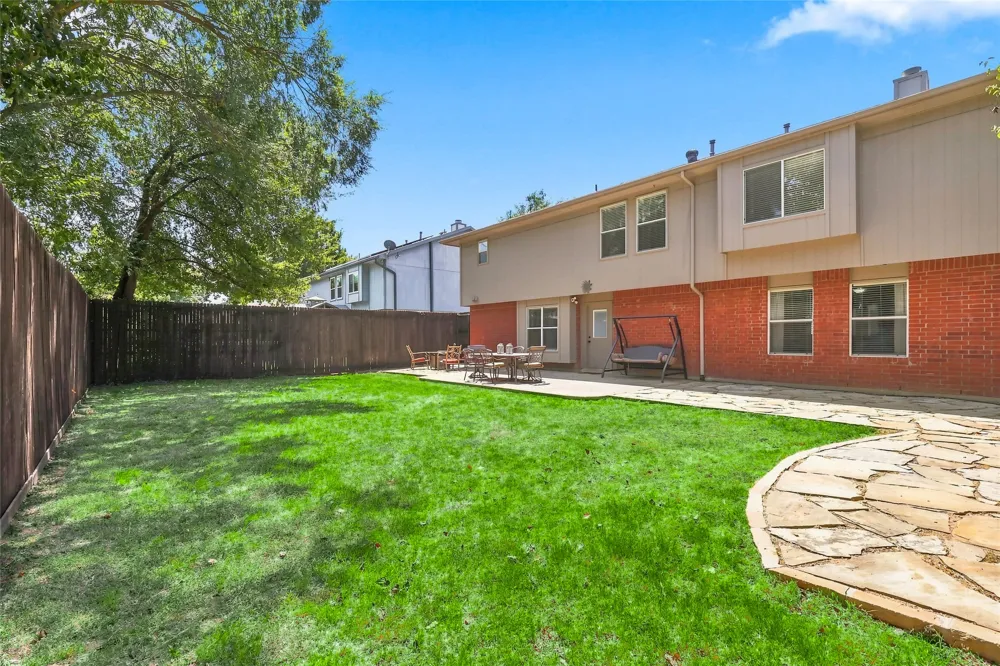 2701 Vistaview Drive Corinth, TX 76210