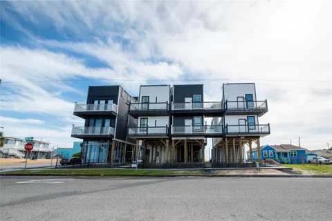 807 Avenue K #G