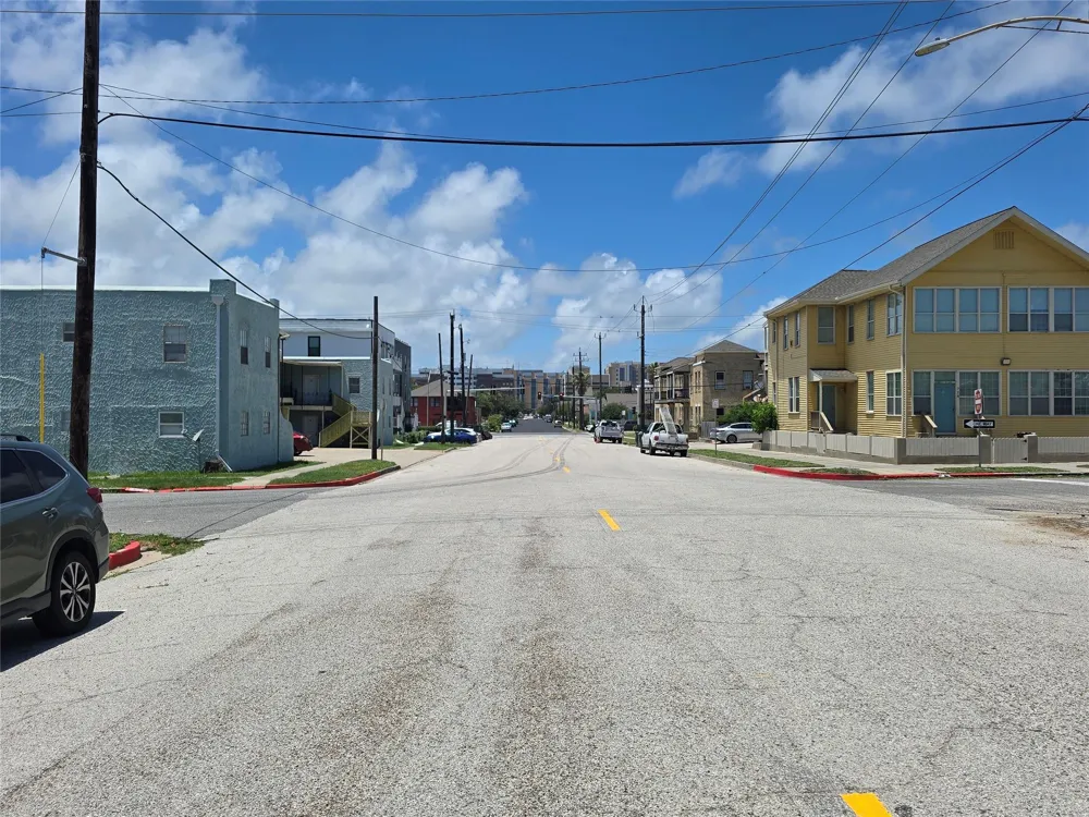 807 Avenue K #G Galveston, TX 77550