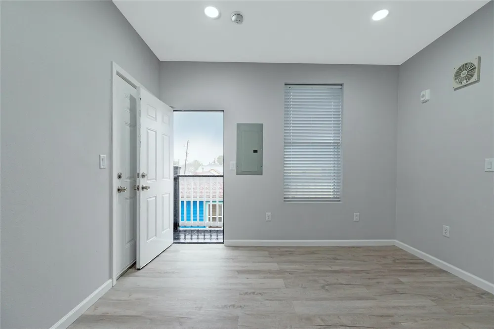807 Avenue K #G Galveston, TX 77550