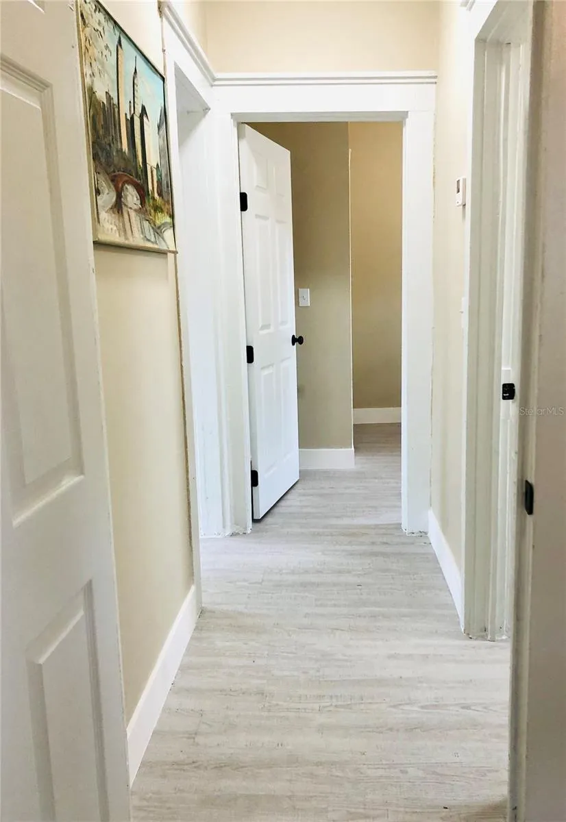 908 VINE AVENUE Clearwater, FL 33755