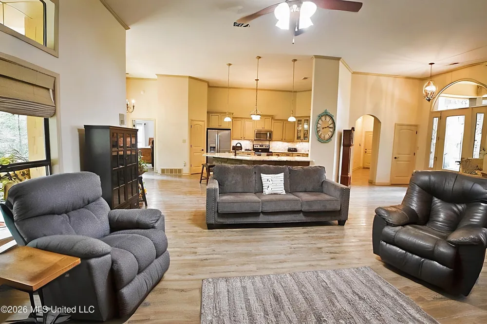 4384 Susan Lane Hernando, MS 38632
