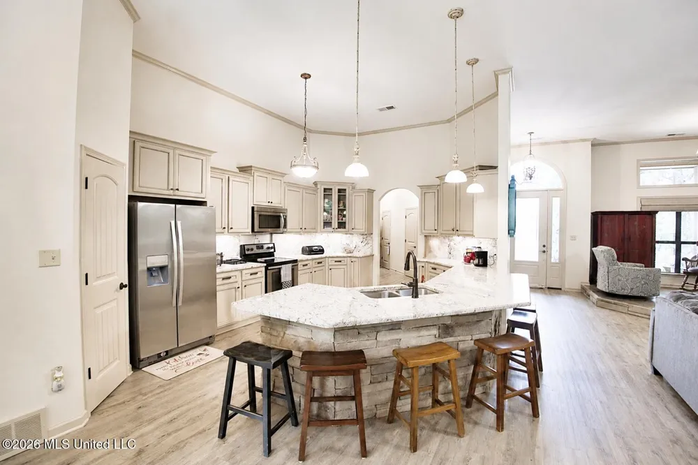 4384 Susan Lane Hernando, MS 38632