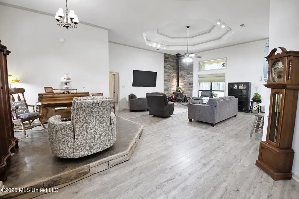 4384 Susan Lane Hernando, MS 38632