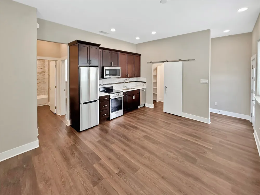312 Feliks Gwozdz Place Fort Worth, TX 76104