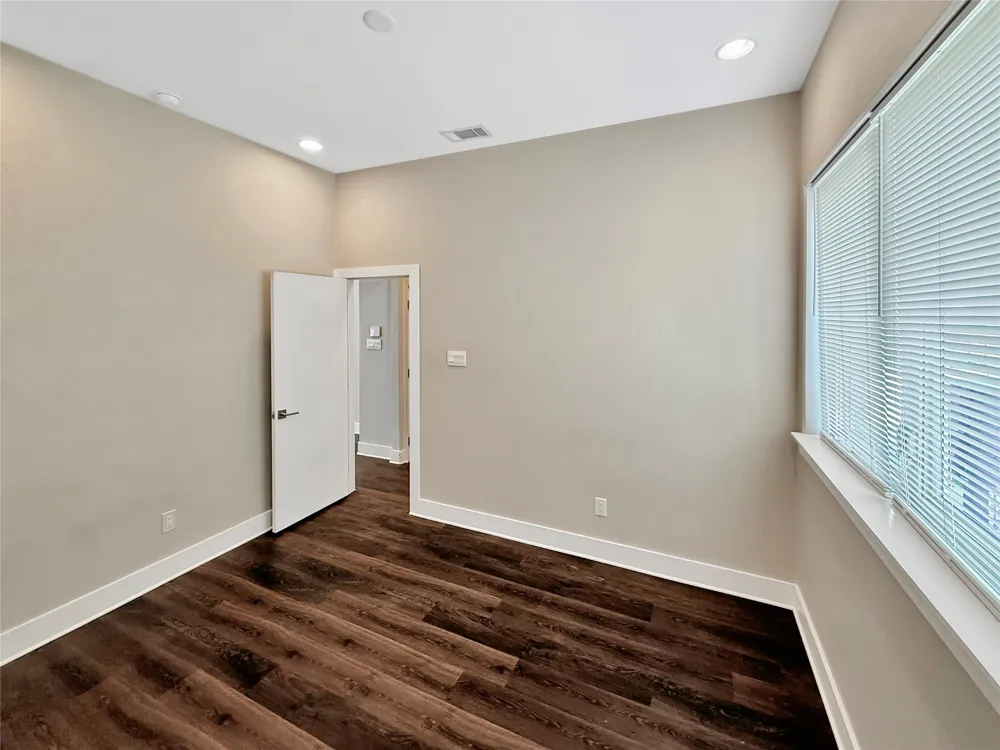 312 Feliks Gwozdz Place Fort Worth, TX 76104