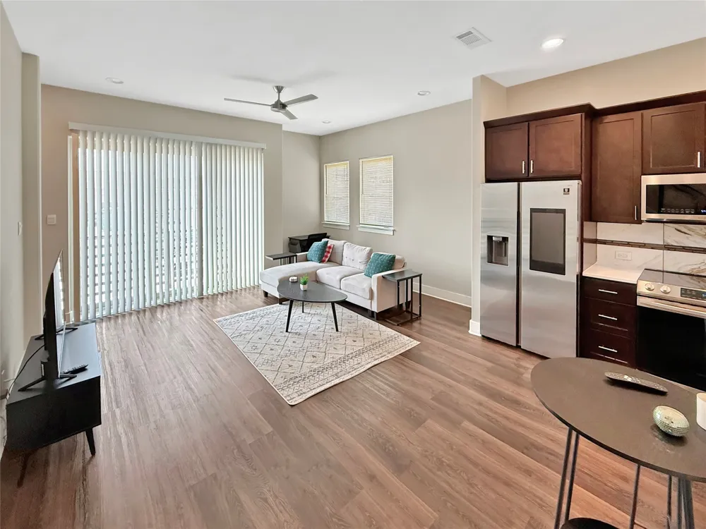 312 Feliks Gwozdz Place Fort Worth, TX 76104