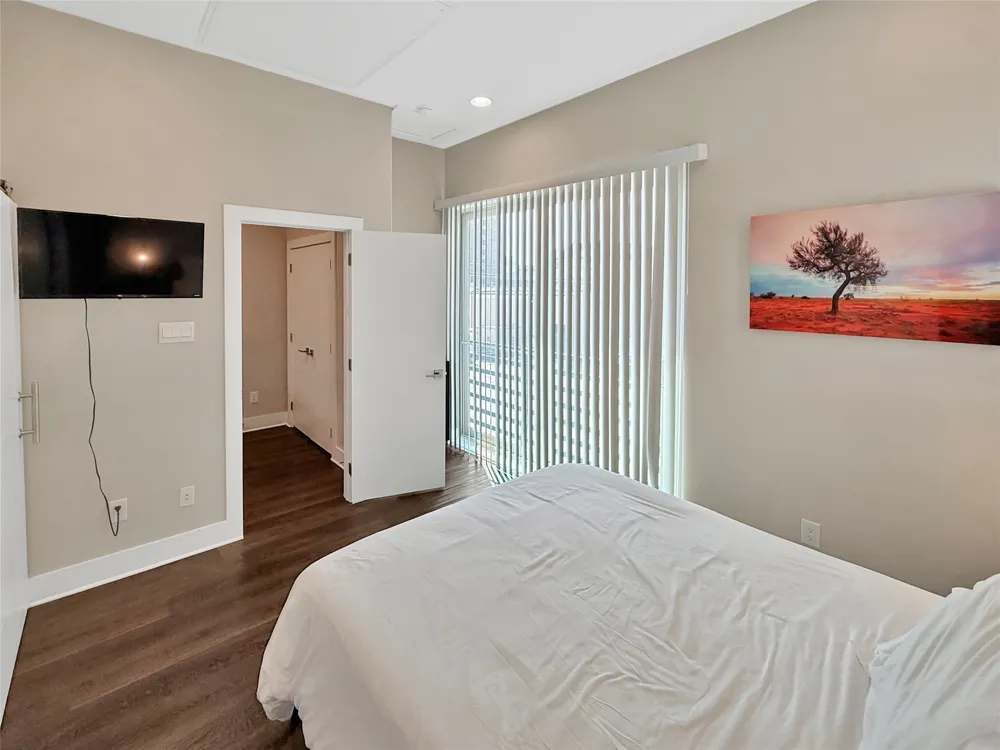 312 Feliks Gwozdz Place Fort Worth, TX 76104