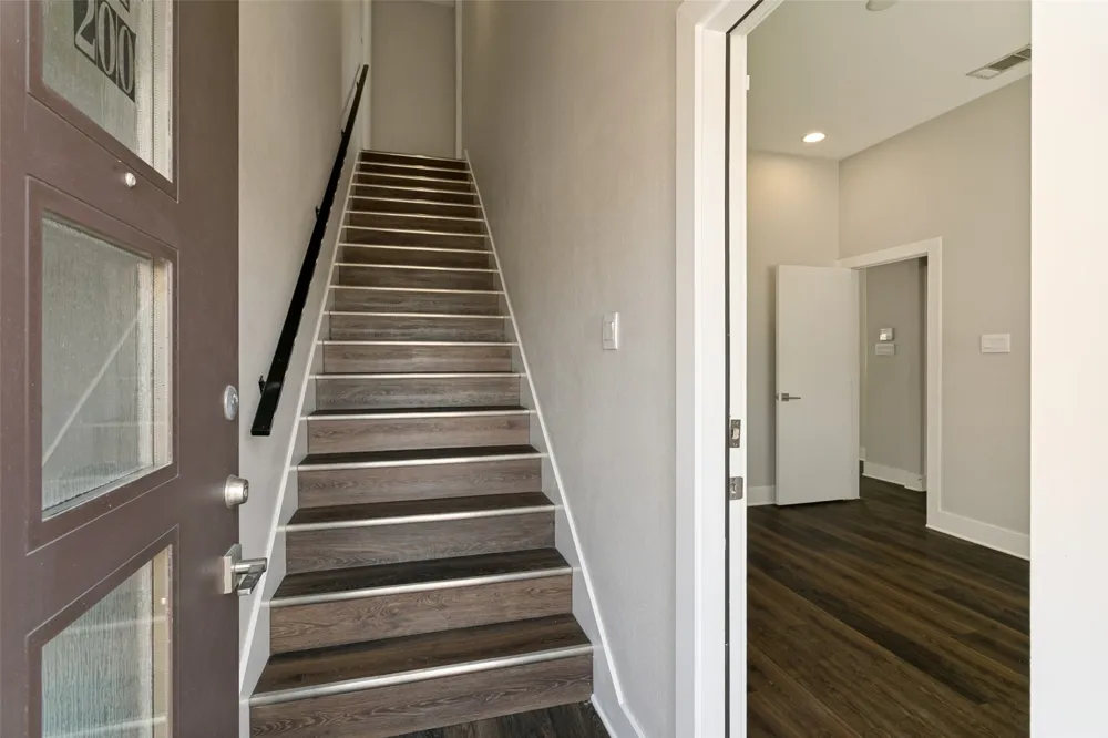 312 Feliks Gwozdz Place Fort Worth, TX 76104