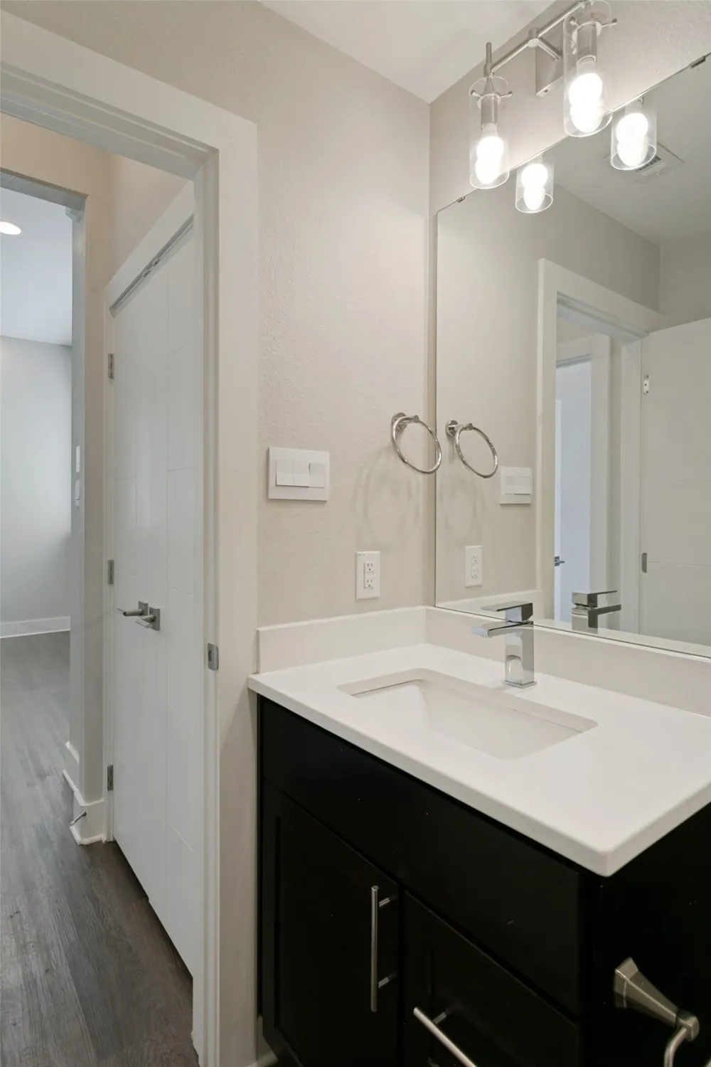 312 Feliks Gwozdz Place Fort Worth, TX 76104
