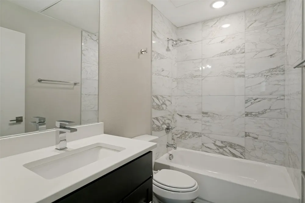 312 Feliks Gwozdz Place Fort Worth, TX 76104