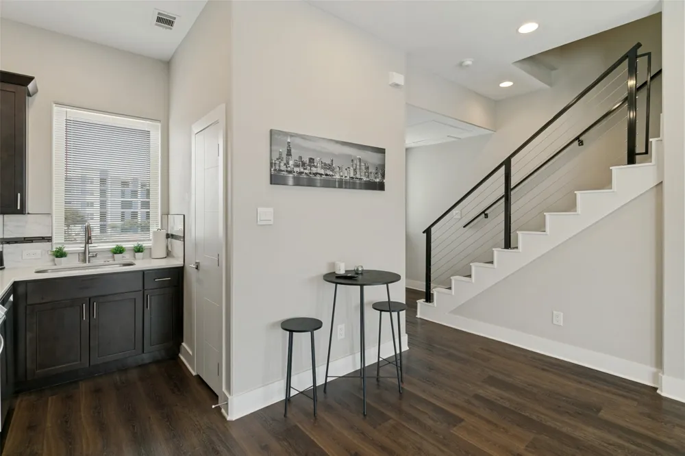 312 Feliks Gwozdz Place Fort Worth, TX 76104
