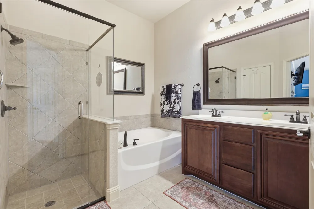 1216 Barberry Drive Burleson, TX 76028