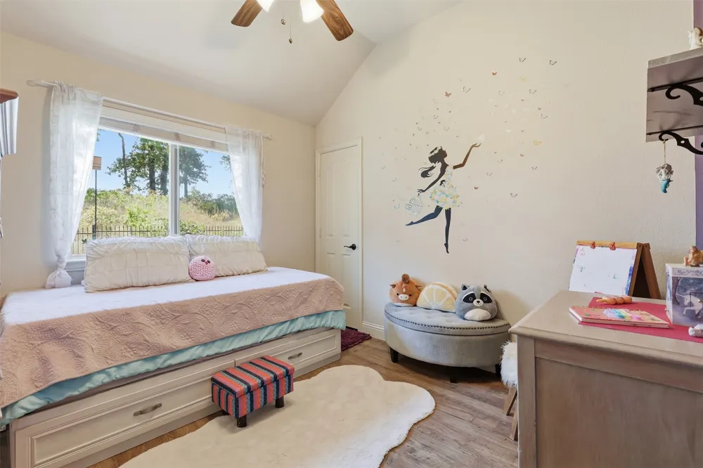 1216 Barberry Drive Burleson, TX 76028