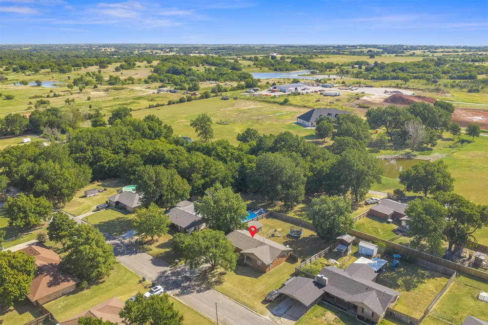 108 Circle Drive Davis, OK 73030