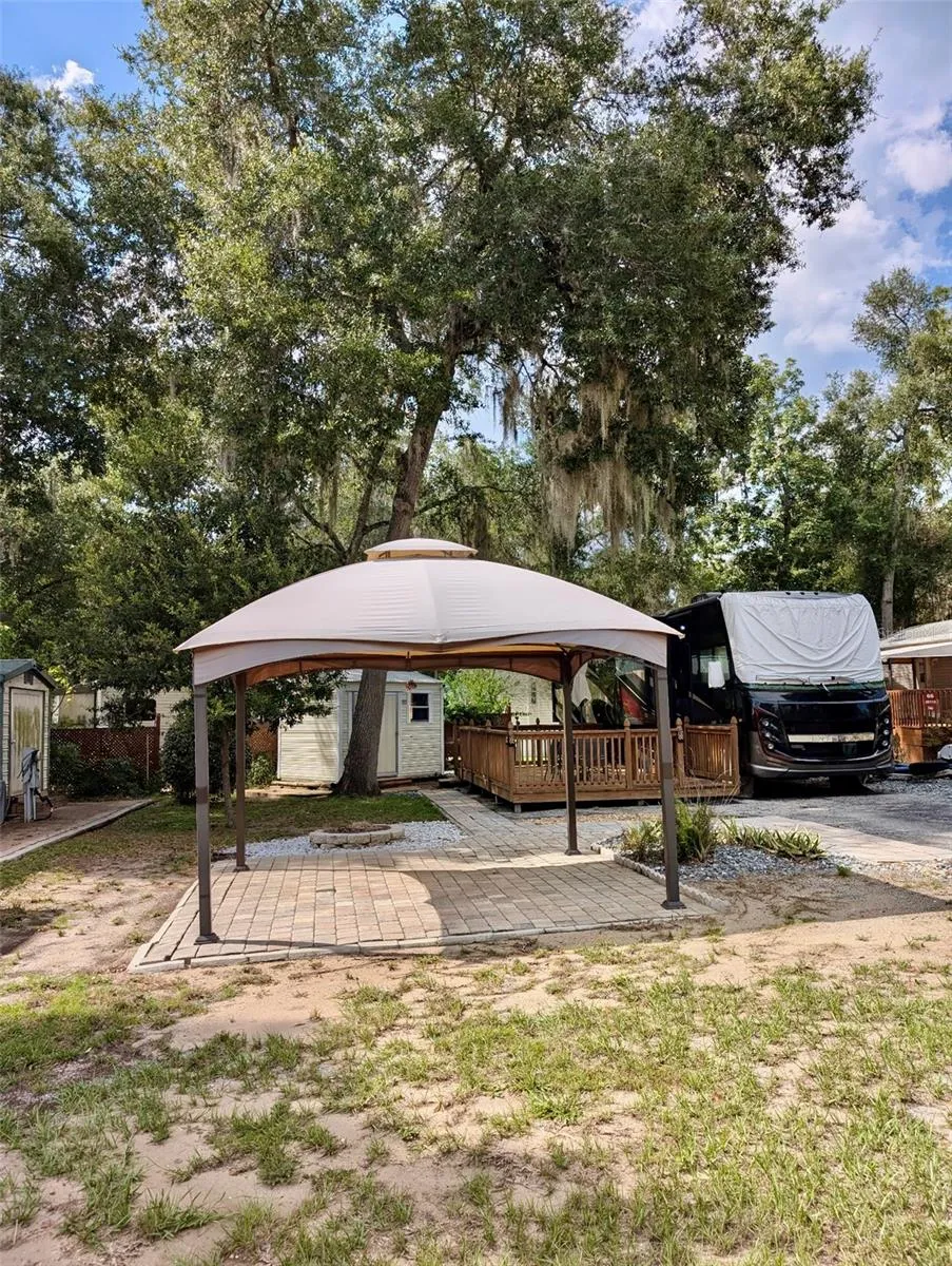 25105 NE 143RD STREET Salt Springs, FL 32134