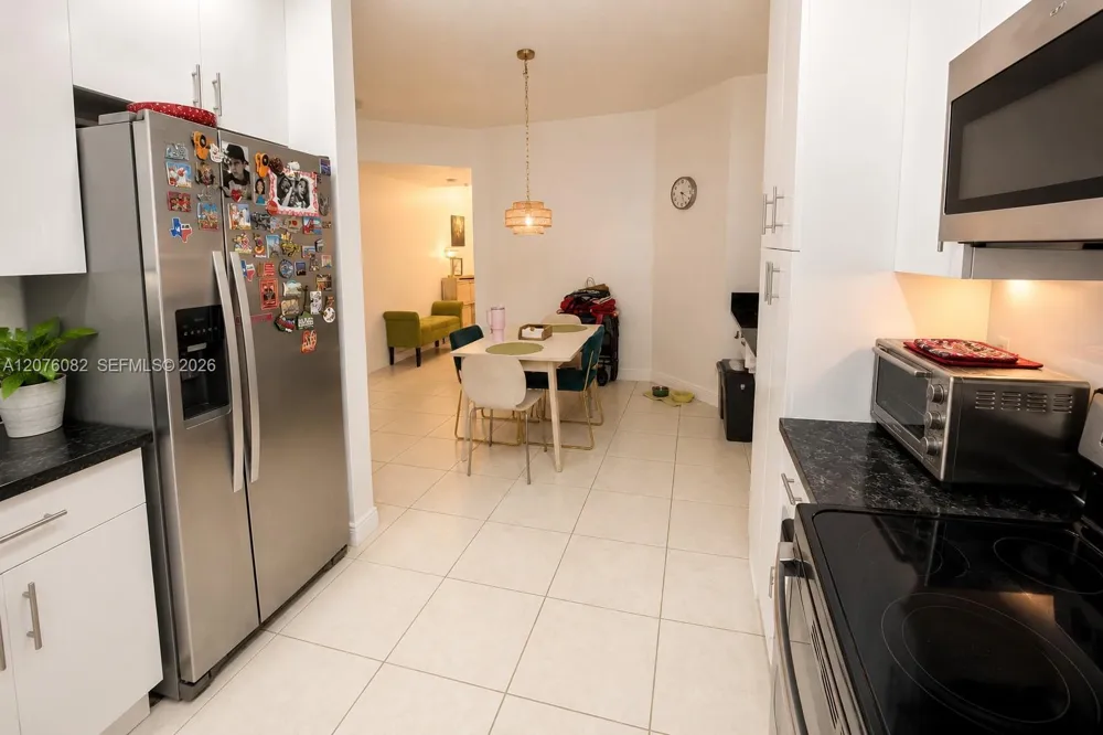 10750 NW 66th St #413 Doral, FL 33178