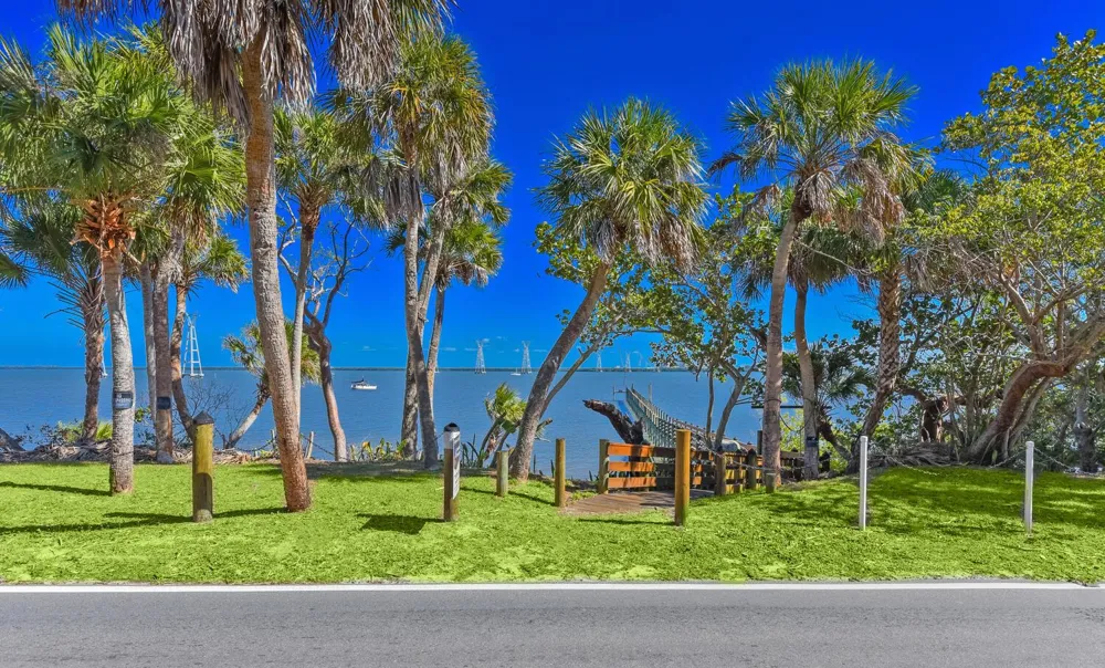 8053 S Indian River Drive Fort Pierce, FL 34982