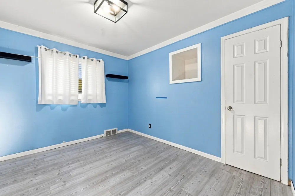 26200 Marlene Street Roseville City, MI 48066