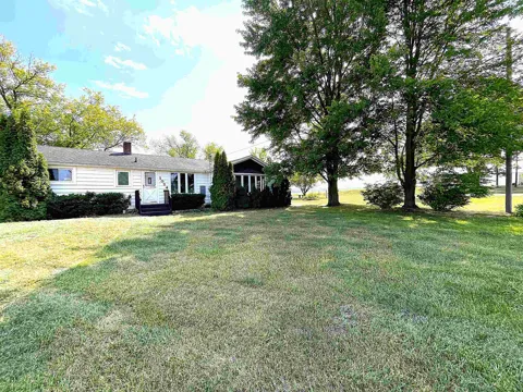 1024 E Weidman Road