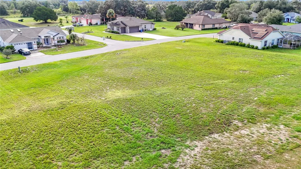 5401 BOXTREE COURT Dade City, FL 33523