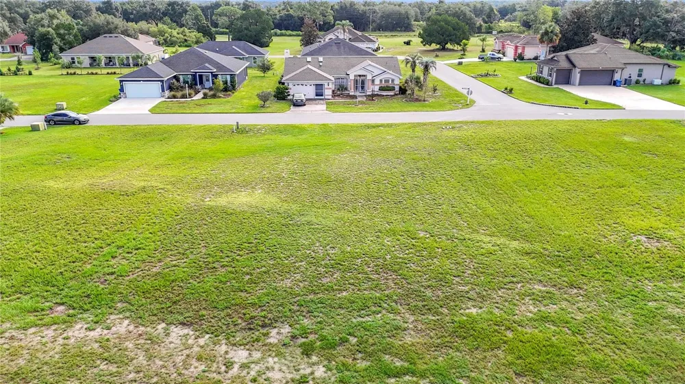 5401 BOXTREE COURT Dade City, FL 33523