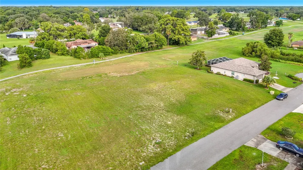 5401 BOXTREE COURT Dade City, FL 33523