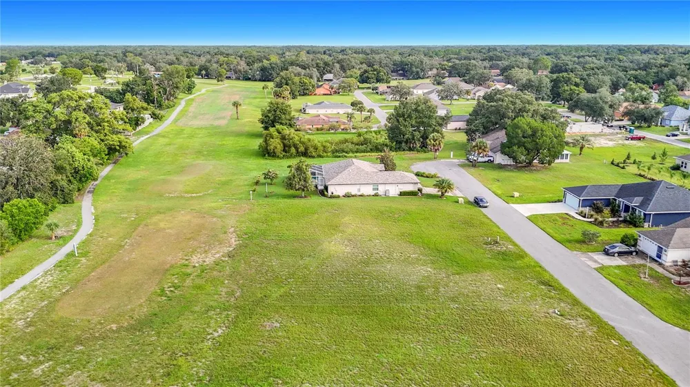 5401 BOXTREE COURT Dade City, FL 33523