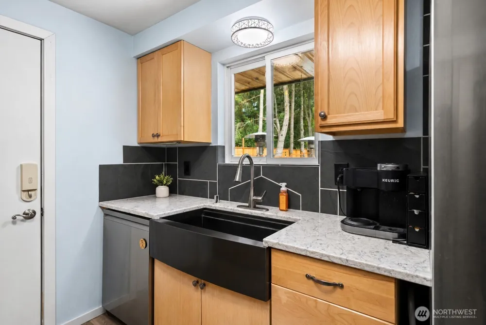 1808 Wellington Drive Oak Harbor, WA 98277