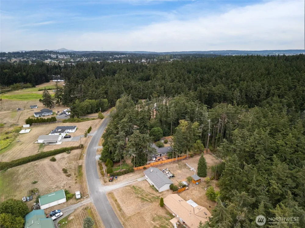 1808 Wellington Drive Oak Harbor, WA 98277
