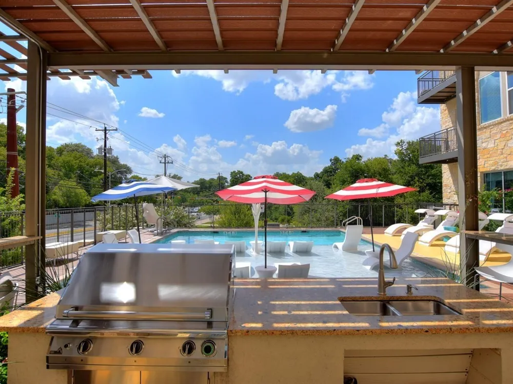 1900 Barton Springs Road #5031 Austin, TX 78704