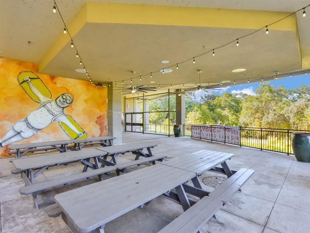 1900 Barton Springs Road #5031 Austin, TX 78704