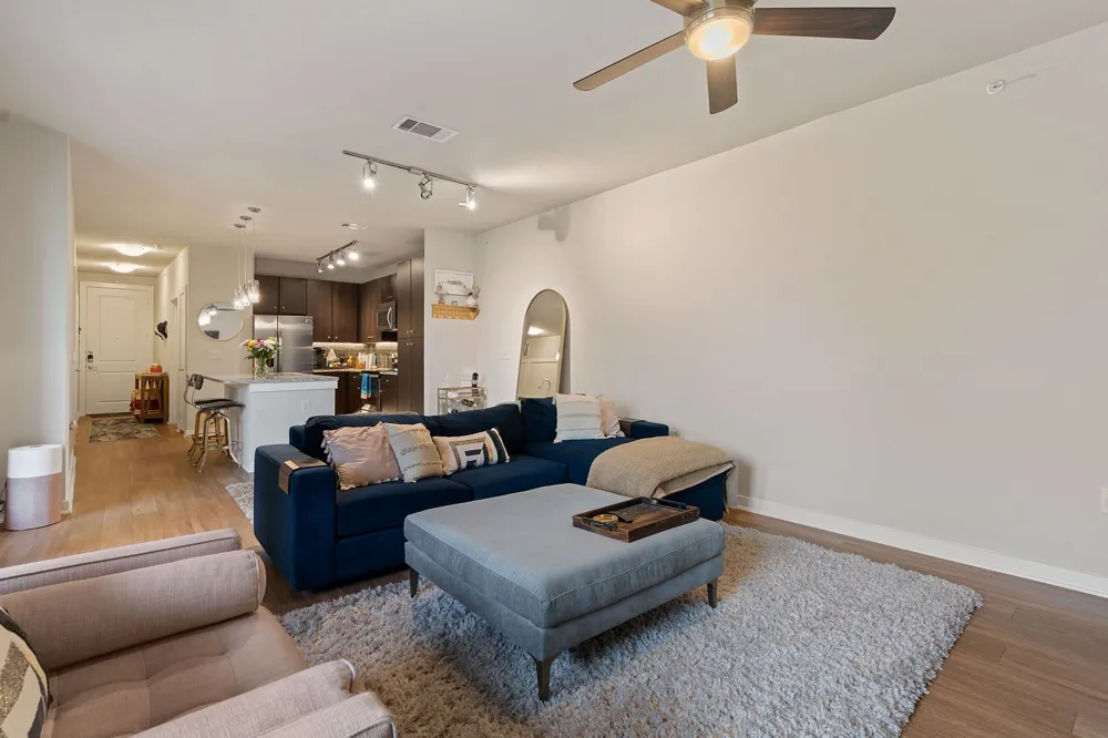 1900 Barton Springs Road #5031 Austin, TX 78704