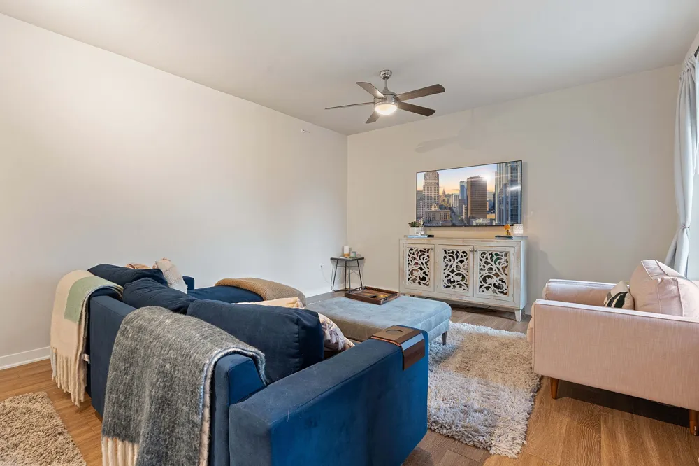 1900 Barton Springs Road #5031 Austin, TX 78704