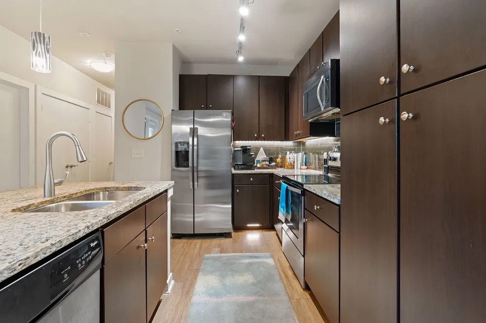 1900 Barton Springs Road #5031 Austin, TX 78704