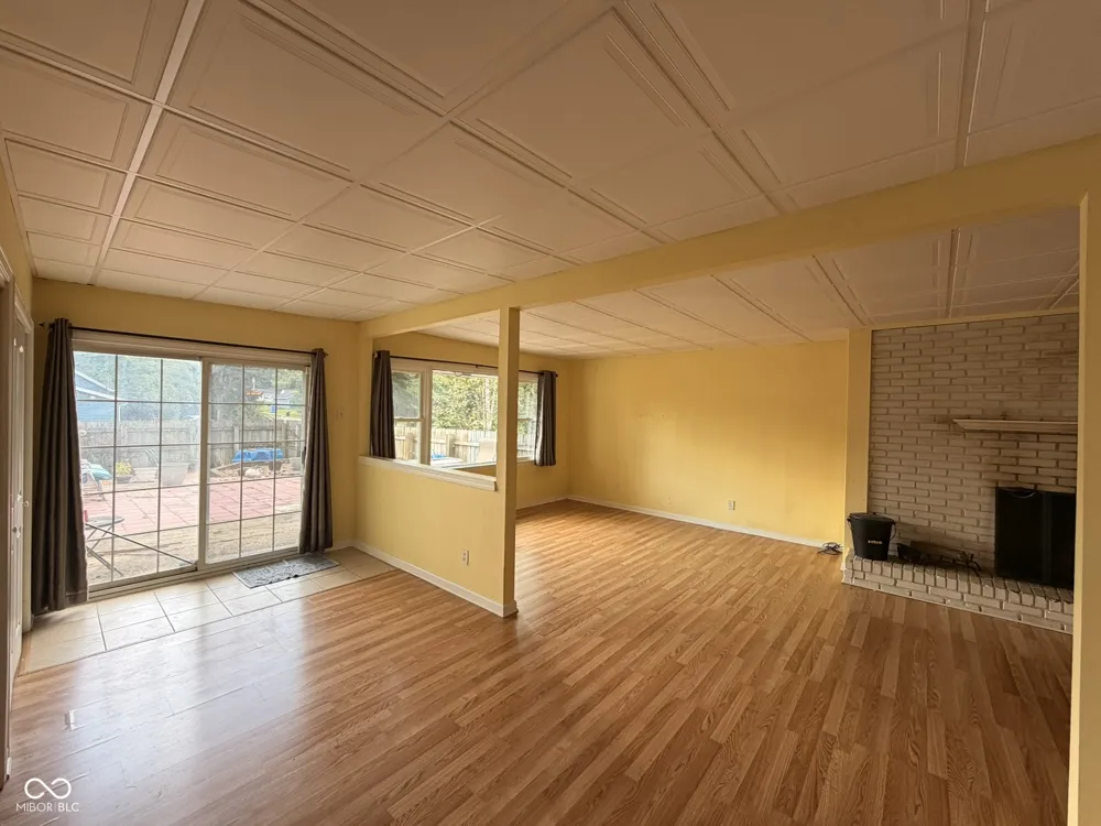 1321 W 8th Street Anderson, IN 46016