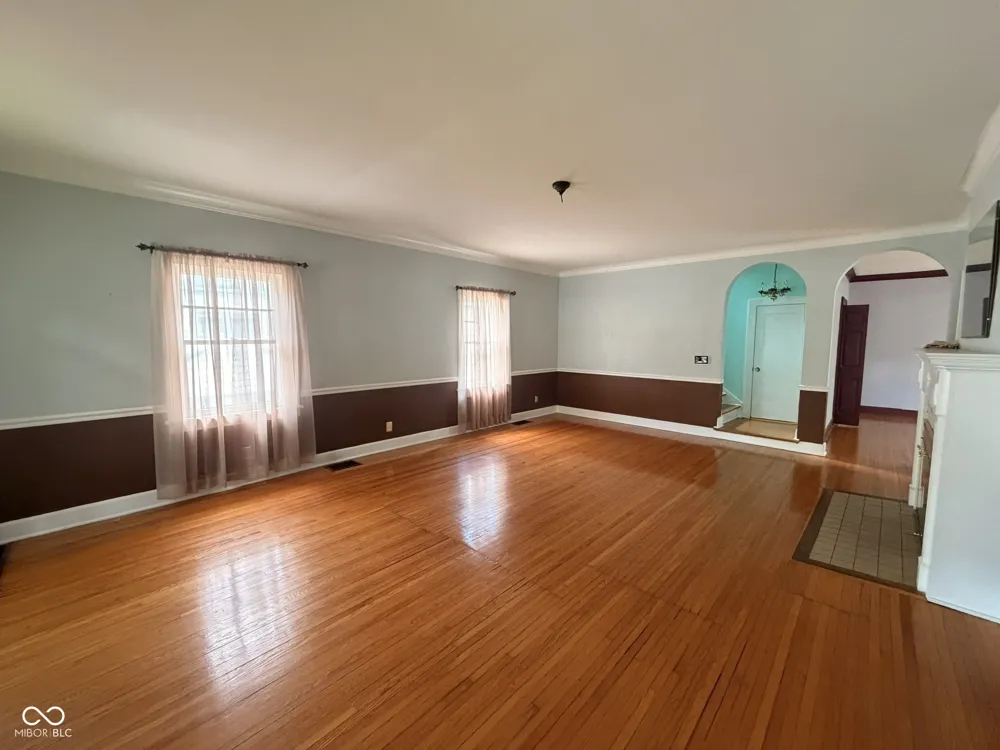 1321 W 8th Street Anderson, IN 46016