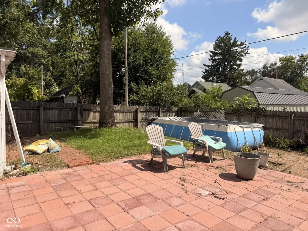 1321 W 8th Street Anderson, IN 46016