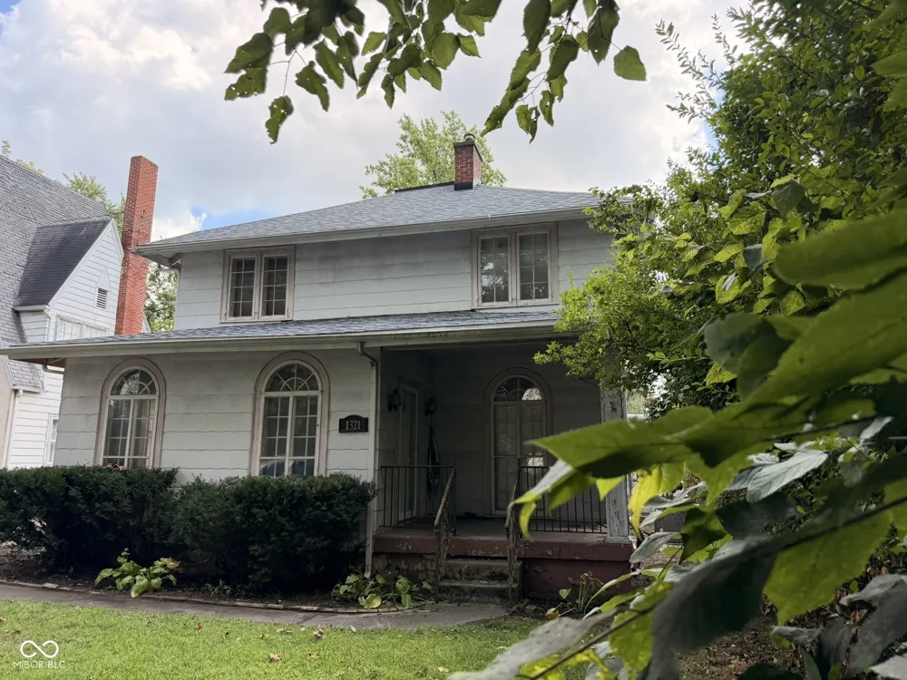 1321 W 8th Street Anderson, IN 46016