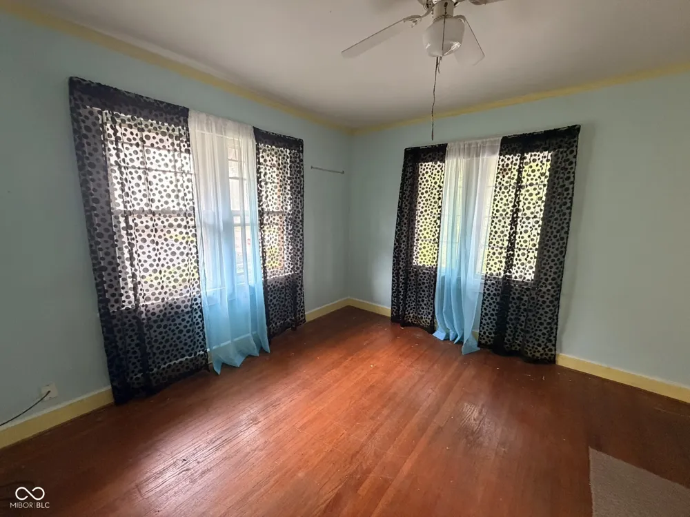 1321 W 8th Street Anderson, IN 46016