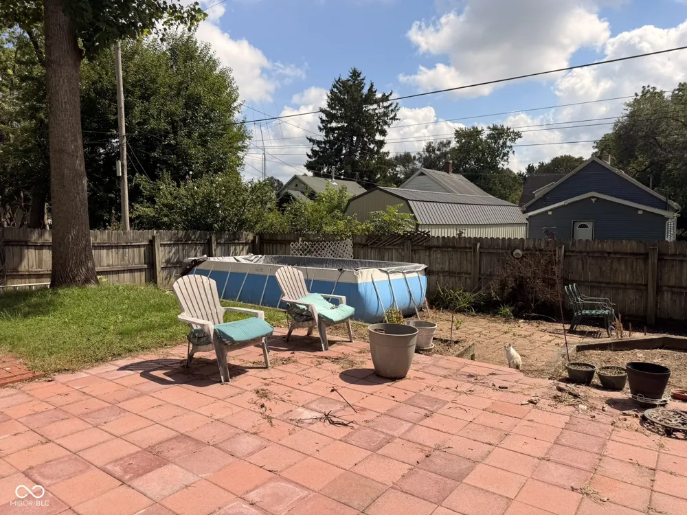 1321 W 8th Street Anderson, IN 46016