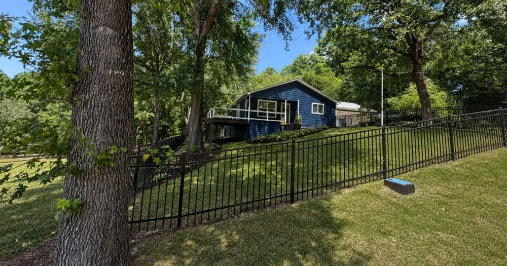 445 Loop Drive Livingston, TX 77351