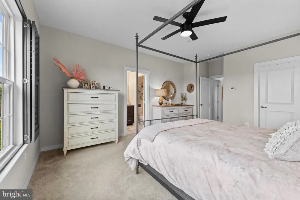 4214 SKYVIEW Baltimore, MD 21211