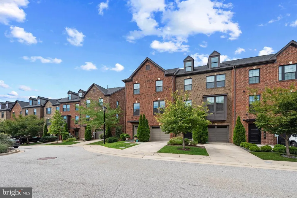 4214 SKYVIEW Baltimore, MD 21211