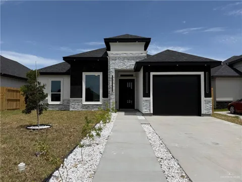 2403 E Tamarindo Street