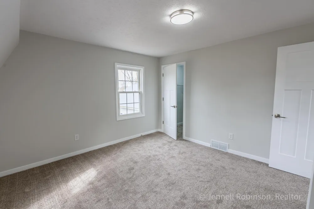7154 Morse Lake Avenue SE Bowne Township, MI 49302
